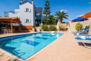 Perama Kreta, Perama: Große Villa mit 2 kleinen Wohnungen zum Verkauf Haus kaufen